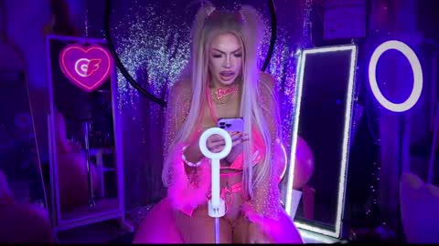 Snapshot of plasticfuckdoll chatting on 10, 2, 2025 Dumb bimbo fuck doll online show from 10, 2, 2025