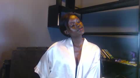 Snapshot of playboytit chatting on 17, 9, 2025 playboytit online show from 17, 9, 2025