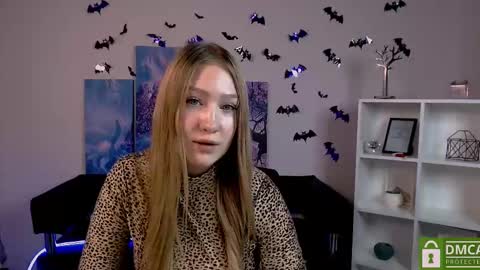 Snapshot of playful_sophie chatting on 24, 12, 2024 Sophie online show from 24, 12, 2024