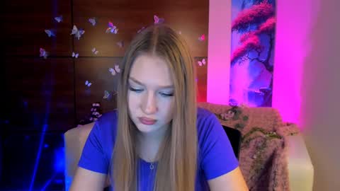 Snapshot of playful_sophie chatting on 14, 1, 2025 Sophie online show from 14, 1, 2025