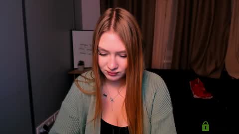 Snapshot of playful_sophie chatting on 23, 1, 2025 Sophie online show from 23, 1, 2025