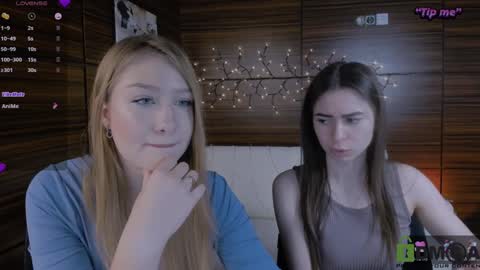 Snapshot of playful_sophie chatting on 27, 1, 2025 Sophie online show from 27, 1, 2025
