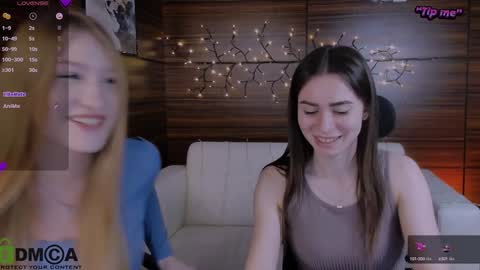 Snapshot of playful_sophie chatting on 27, 1, 2025 Sophie online show from 27, 1, 2025