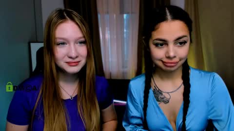Snapshot of playful_sophie chatting on 7, 2, 2025 Sophie online show from 7, 2, 2025