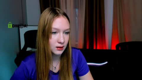 Snapshot of playful_sophie chatting on 7, 2, 2025 Sophie online show from 7, 2, 2025