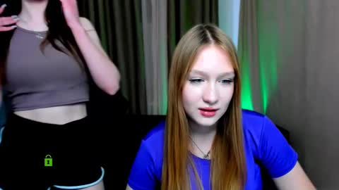 Snapshot of playful_sophie chatting on 17, 2, 2025 Sophie online show from 17, 2, 2025