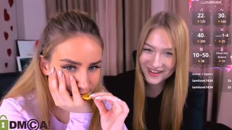 Snapshot of playful_sophie chatting on 20, 2, 2025 Sophie online show from 20, 2, 2025