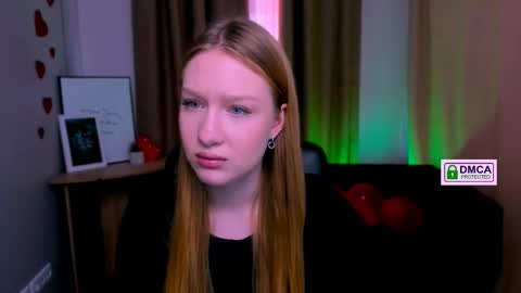 Snapshot of playful_sophie chatting on 10, 3, 2025 Sophie online show from 10, 3, 2025