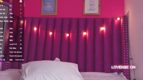 Scarlett  online show from 7, 3, 2025