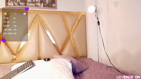 Scarlett  online show from 11, 3, 2025