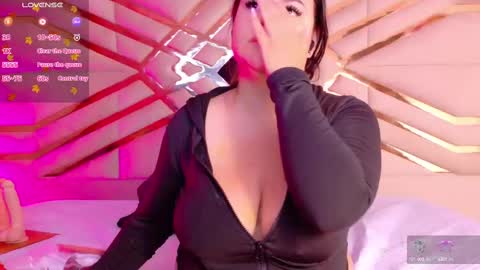 Scarlett  online show from 12, 10, 2025