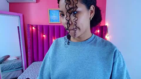 Snapshot of playfuljust_18 chatting on 2, 12, 2024 SAMARA online show from 2, 12, 2024