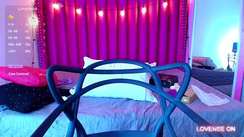 Snapshot of playfuljust_18 chatting on 5, 12, 2024 SAMARA online show from 5, 12, 2024
