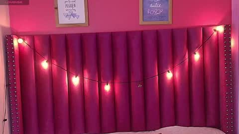 Snapshot of playfuljust_18 chatting on 4, 2, 2025 SAMARA online show from 4, 2, 2025