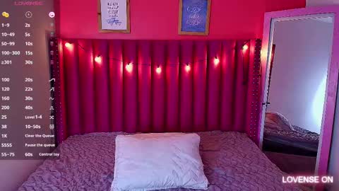 Snapshot of playfuljust_18 chatting on 19, 2, 2025 SAMARA online show from 19, 2, 2025