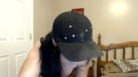 Snapshot of playfulkitten17 chatting on 19, 6, 2026 playfulkitten17 online show from 19, 6, 2026