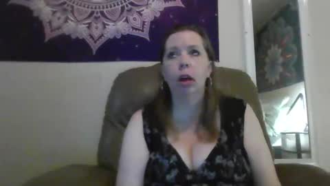 Snapshot of playfulmaryjane2017 chatting on 1, 3, 2025 playfulmaryjane2017 online show from 1, 3, 2025