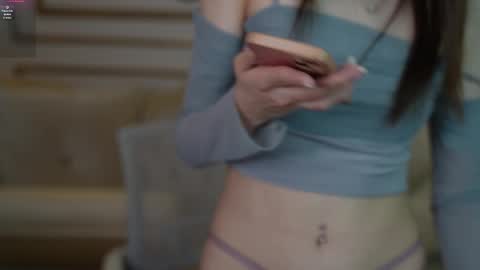 Snapshot of playhard054 chatting on 1, 10, 2025 Lana online show from 1, 10, 2025