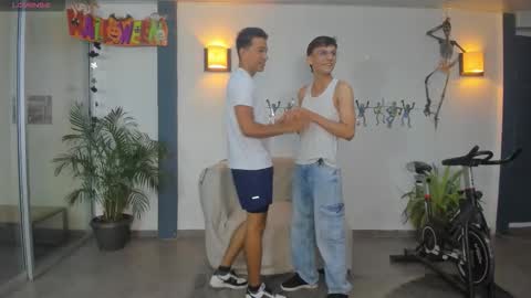   online show from 19, 10, 2025