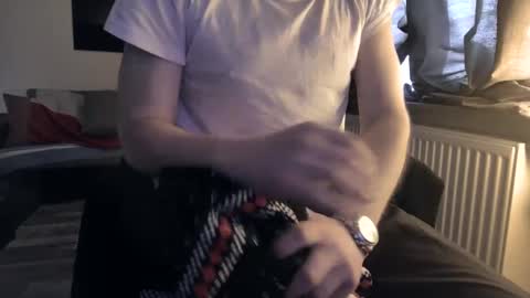 Snapshot of plboy23 chatting on 25, 12, 2024 Hello ask me . Im glad to see you here in my room. Welcome PVT is open online show from 25, 12, 2024