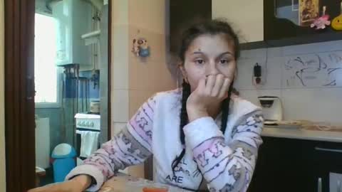 Snapshot of pleas3s_sweet chatting on 1, 2, 2025 pleas3s_sweet online show from 1, 2, 2025