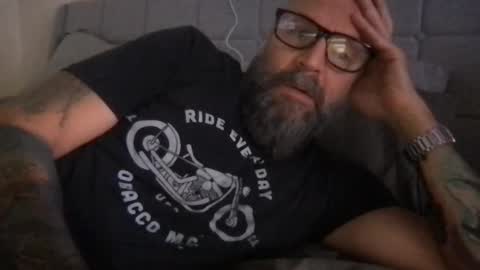 Snapshot of pleasesitonmycock chatting on 11, 1, 2026 PleaseSitOnMyCock online show from 11, 1, 2026