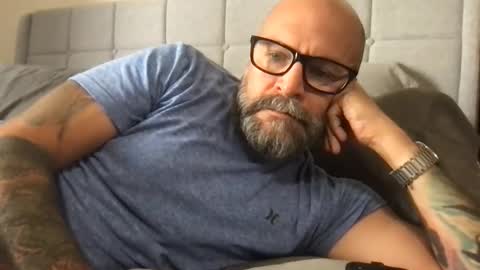 Snapshot of pleasesitonmycock chatting on 29, 3, 2026 PleaseSitOnMyCock online show from 29, 3, 2026