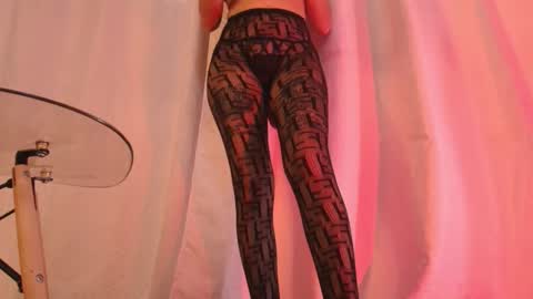 JUAN AND JULI online show from 25, 10, 2025