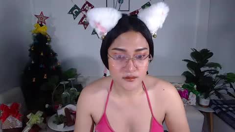 Ploysai online show from 27, 12, 2024