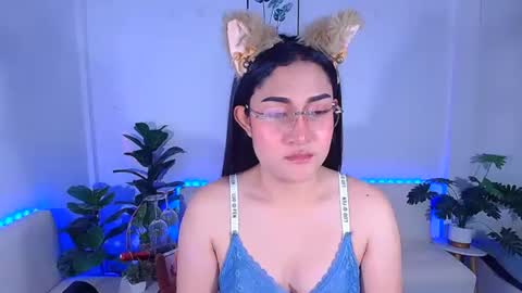 Ploysai online show from 19, 9, 2025