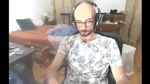 plsmakemynight online show from 24, 5, 2026