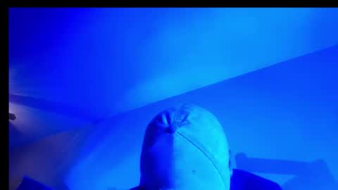 StraightPlush online show from 28, 2, 2026