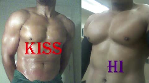 StraightPlush online show from 7, 4, 2026