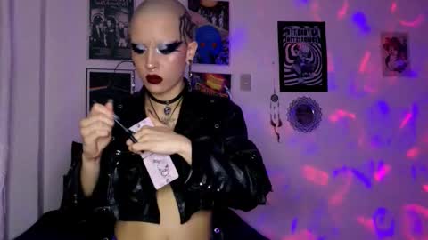 Snapshot of plutonbluemoon_999 chatting on 3, 12, 2025 online show from 3, 12, 2025