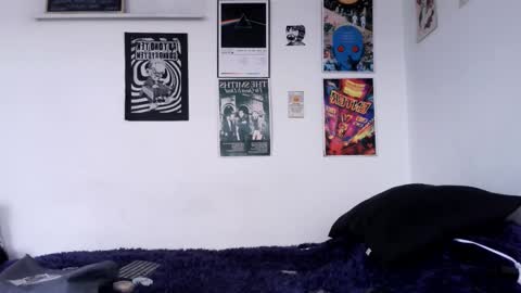 Snapshot of plutonbluemoon_999 chatting on 19, 2, 2026 online show from 19, 2, 2026