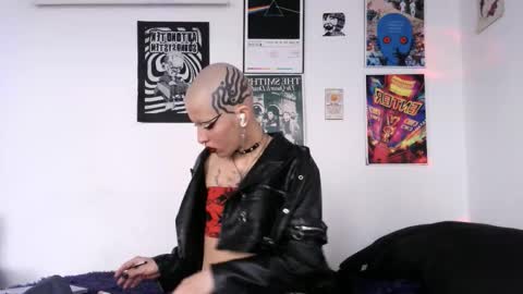 Snapshot of plutonbluemoon_999 chatting on 24, 2, 2026 online show from 24, 2, 2026