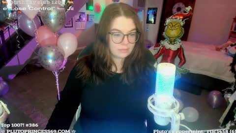 Snapshot of plutoprincess69 chatting on 17, 12, 2024 Pluto Princess online show from 17, 12, 2024