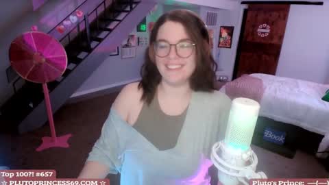 Snapshot of plutoprincess69 chatting on 1, 3, 2025 Pluto Princess online show from 1, 3, 2025
