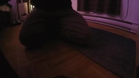 poewerxoli online show from 10, 2, 2025