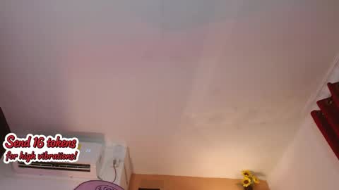 Snapshot of poison_liv chatting on 11, 5, 2026 poison_liv online show from 11, 5, 2026