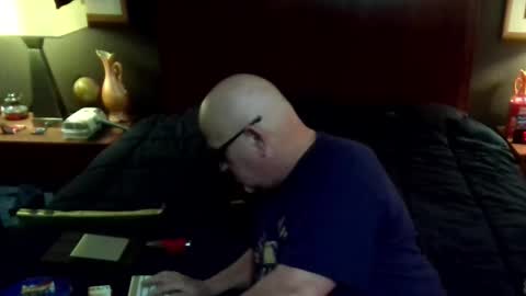 Snapshot of poisonous_venom chatting on 20, 12, 2025 Jimmy online show from 20, 12, 2025