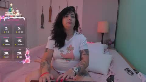 poisson_ivy_ online show from 31, 12, 2024