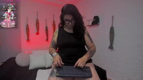 poisson_ivy_ online show from 17, 1, 2025