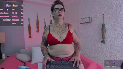 poisson_ivy_ online show from 28, 1, 2025