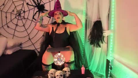 poisson_ivy_ online show from 3, 10, 2025