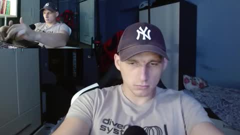 Poliglot online show from 4, 10, 2025