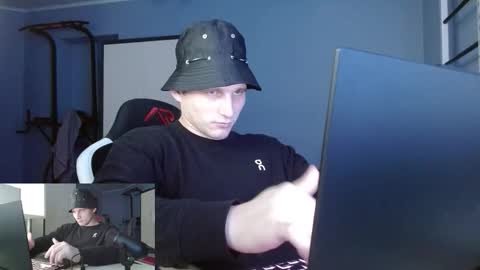 Poliglotjoe2 online show from 6, 2, 2026