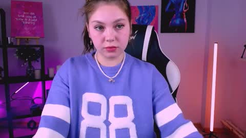 polinashine online show from 5, 11, 2025