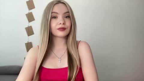 polishangel222 online show from 14, 7, 2026
