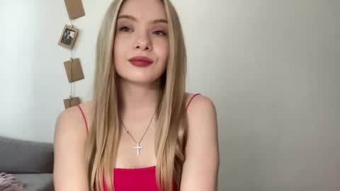 polishangel222 online show from 22, 7, 2026